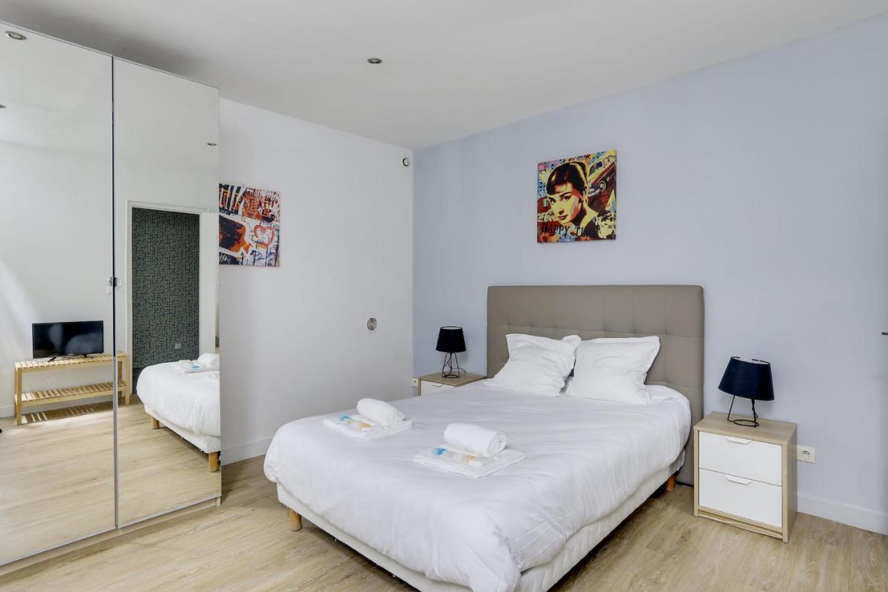 170 Suite Angouleme Large Duplex Style Apt With1 Bdr Paris Central מראה חיצוני תמונה